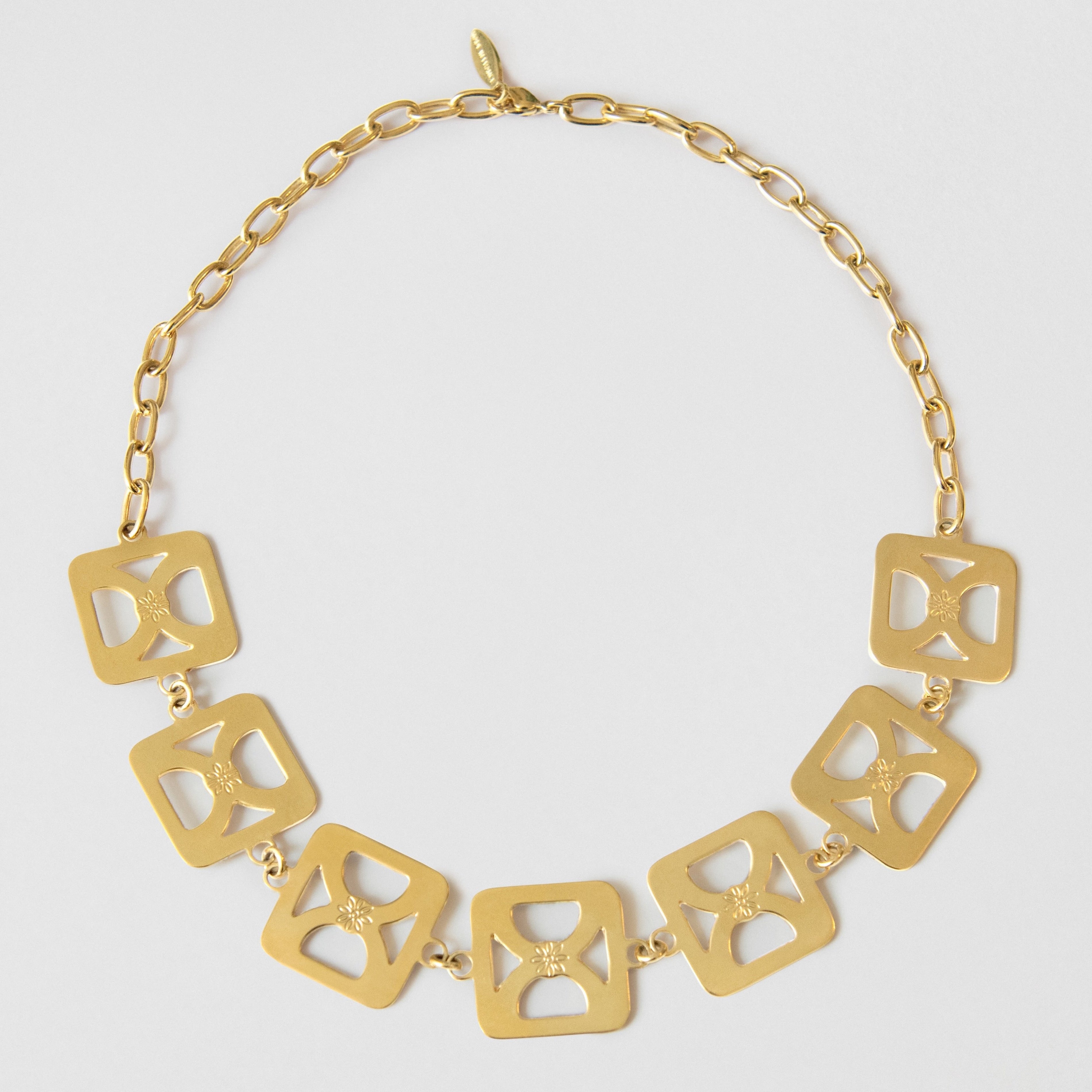 Chaise Necklace Brass